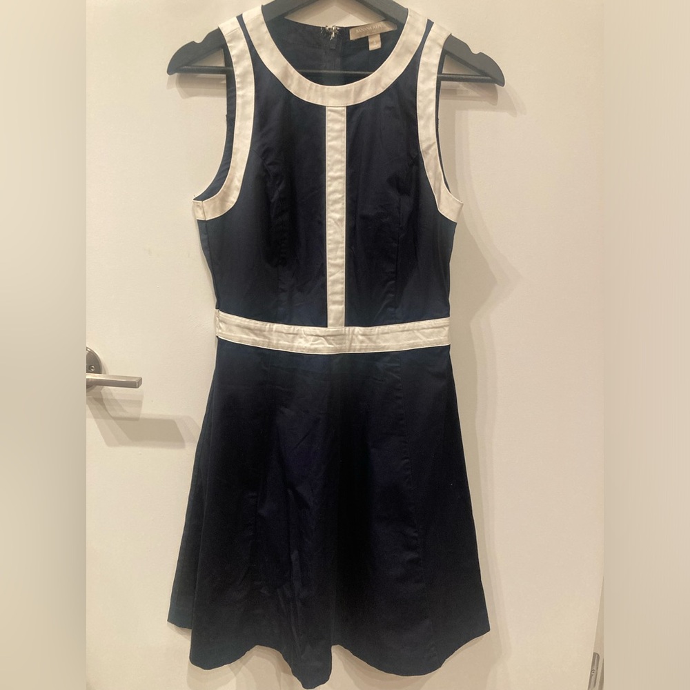 Banana Republic Dark Navy A-line Dress w/ White Trim 💙🤍